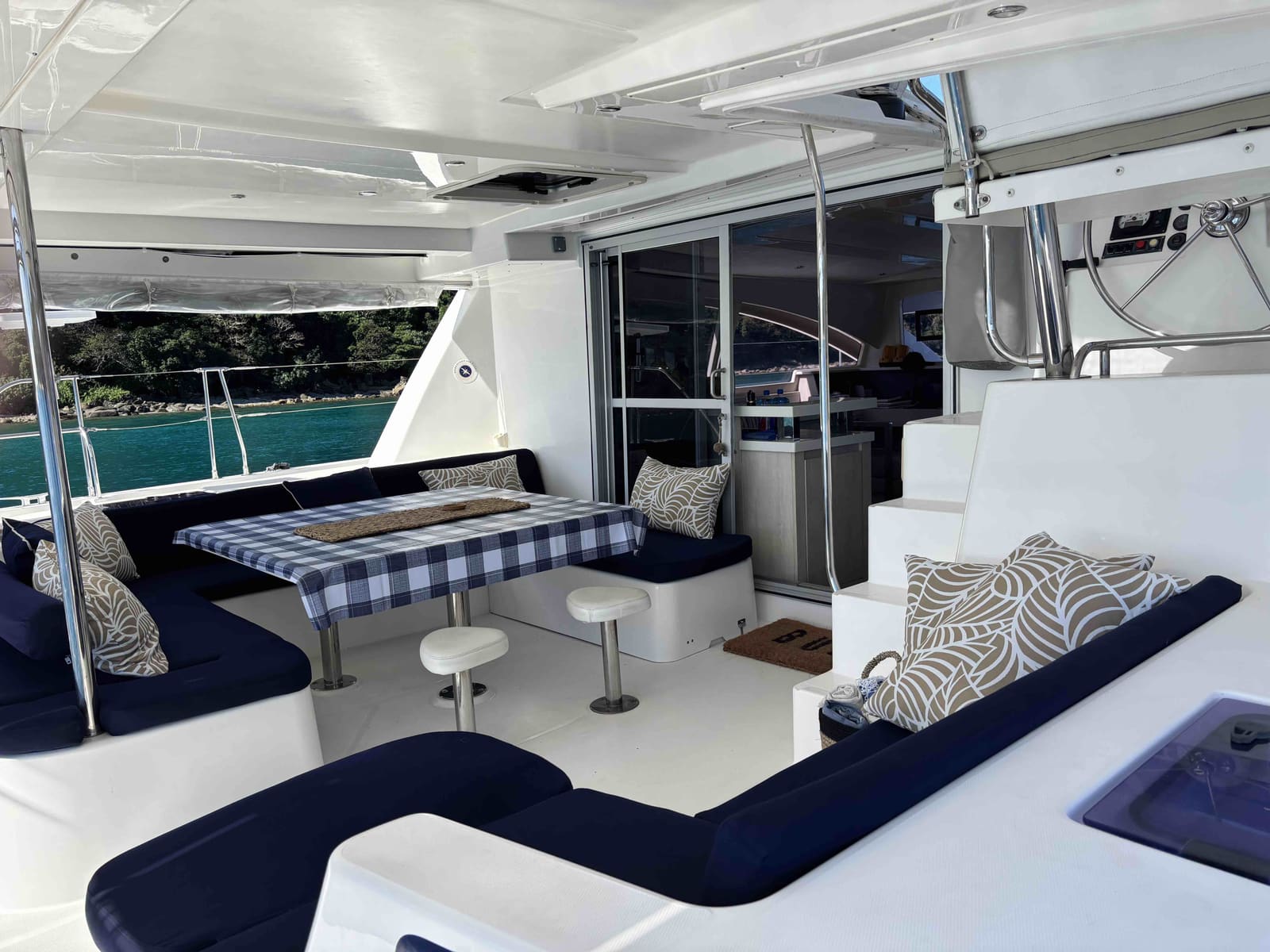 48ft Catamaran Cabin — photo 6 of 9